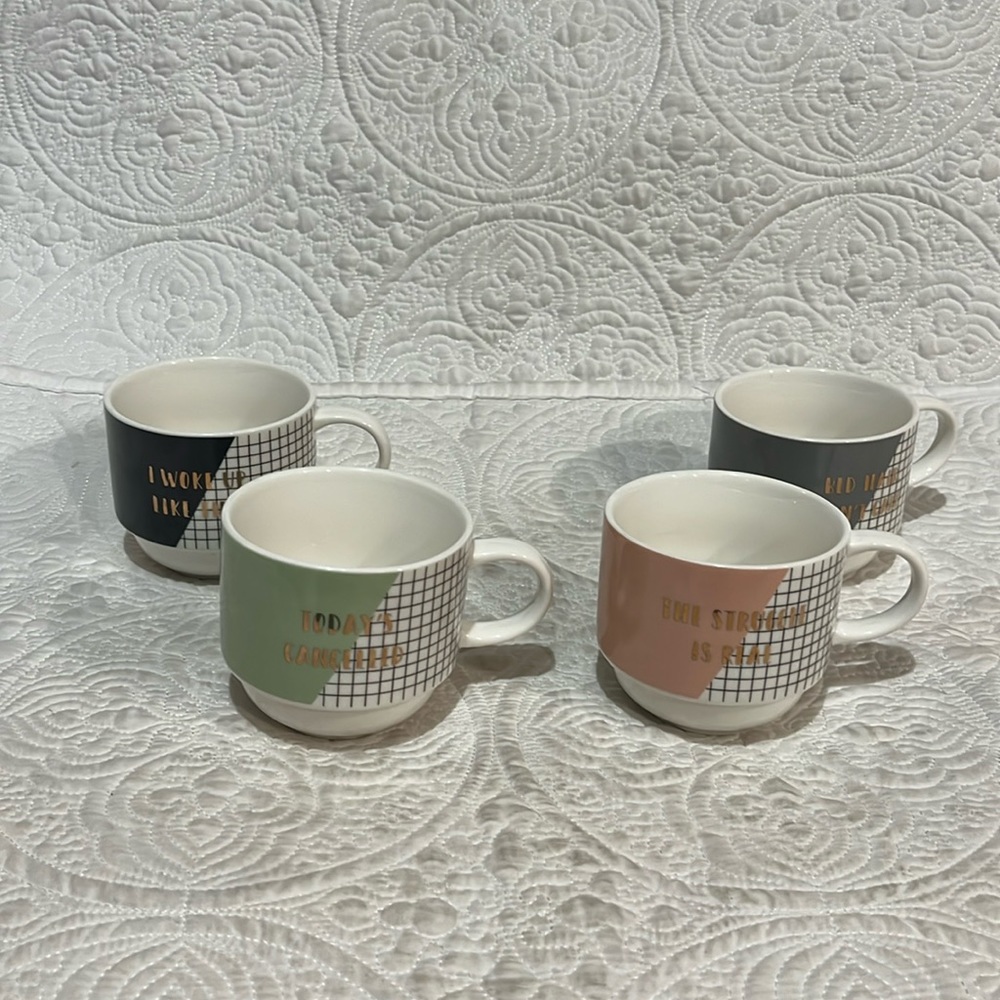 Coco Lola mugs,‎ set of 4